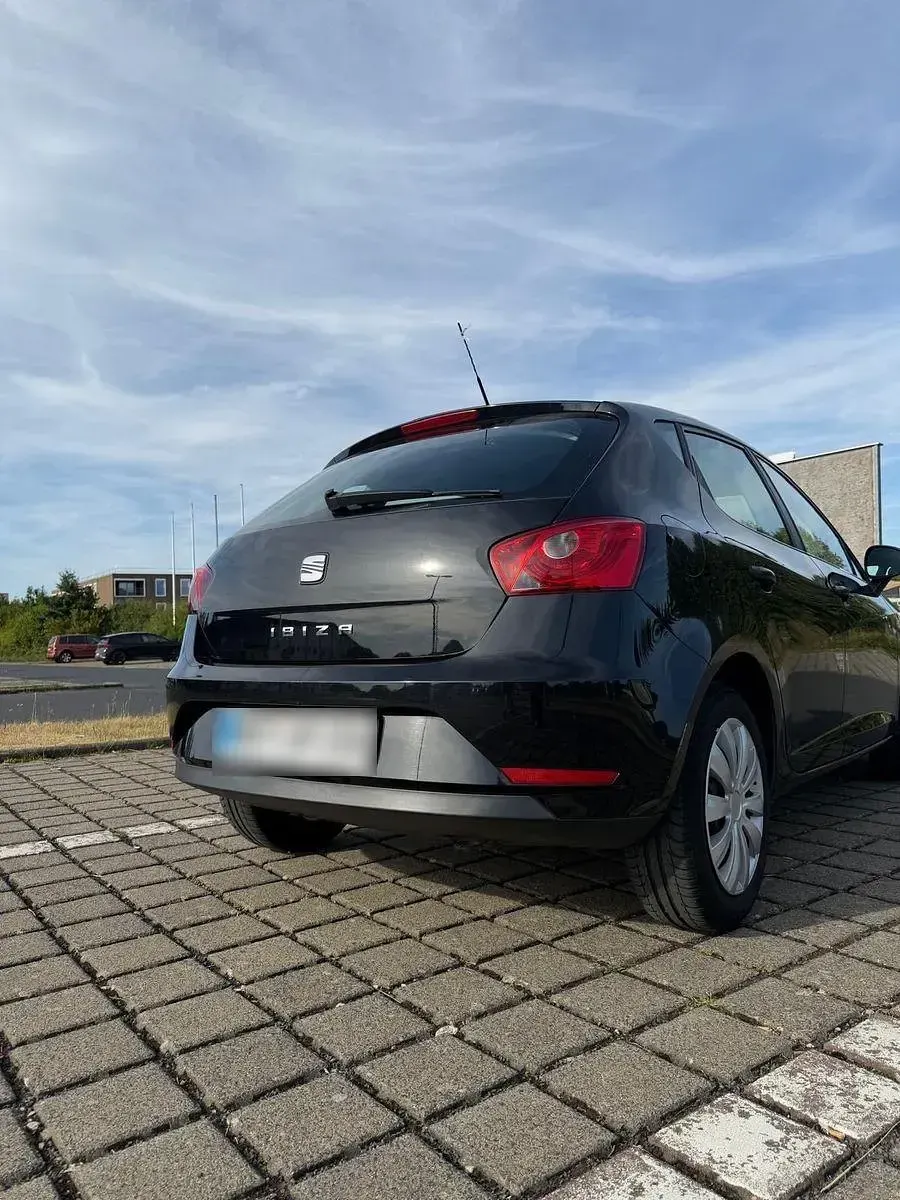 Gebraucht Seat Ibiza 86 PS (63 kW) 2012 Schwarz Limousine