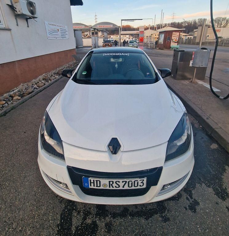 Weiß Gebraucht 2012 Renault Mégane III GT Coupé | 7.499 € (Fairer Preis) - Bild 1/1