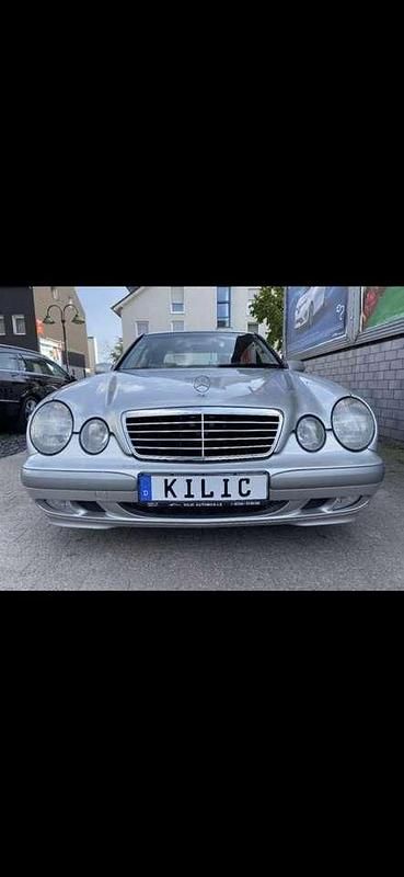 Gebraucht Mercedes E200 Elegance 136 PS (100 kW) 2000 Limousine