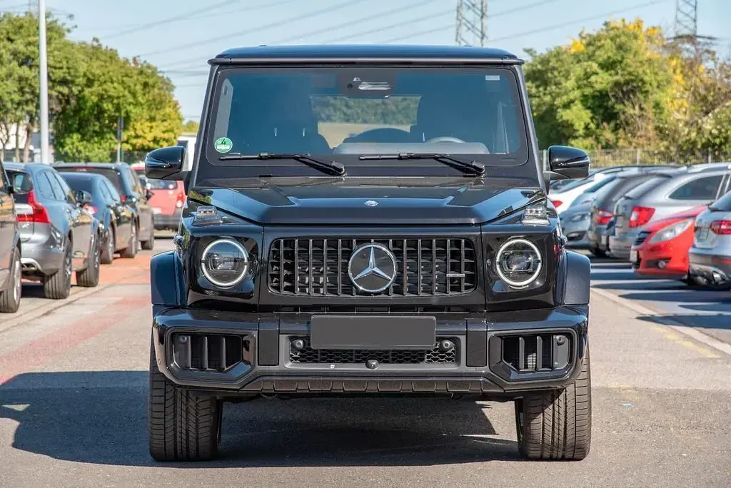 Neu Mercedes G63 AMG Night 585 PS (430 kW) 2025 Schwarz SUV