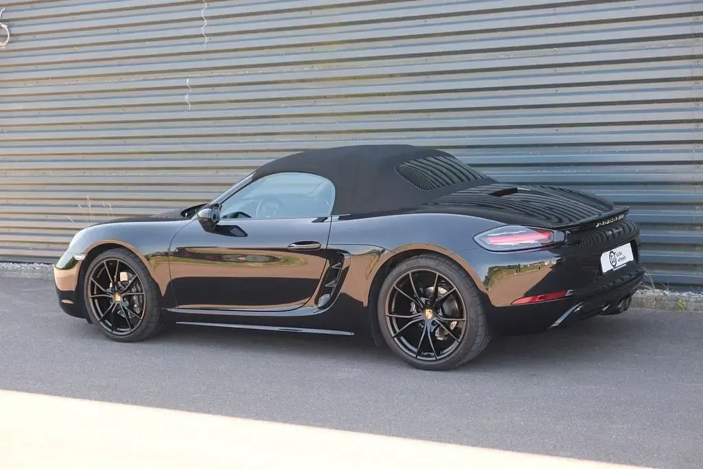 Gebraucht Porsche Boxster 299 PS (219 kW) 2024 Schwarz Cabrio