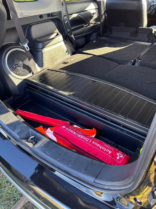 Gebraucht Mitsubishi Outlander 150 PS (110 kW) 2013 Schwarz SUV