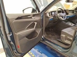 Gebraucht VW Tayron R 150 PS (110 kW) 2025 Nightshadebluemetallic SUV