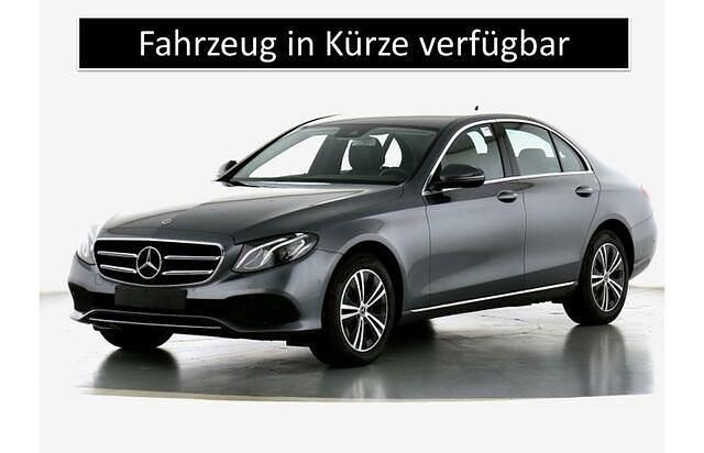 Gebraucht Mercedes E220 Avantgarde 194 PS (142 kW) 2020 Grau selenitgrau Limousine