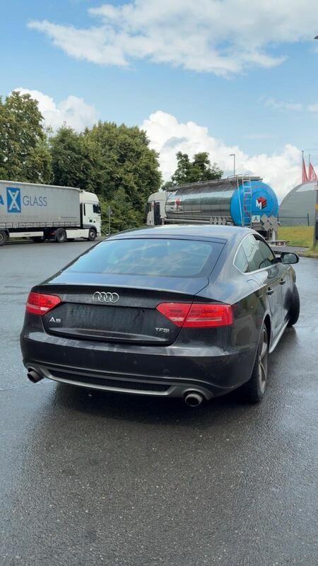 Schwarz Gebraucht 2011 Audi A5 Sportback Limousine | 10.000 € (Guter Preis) - Bild 1/3