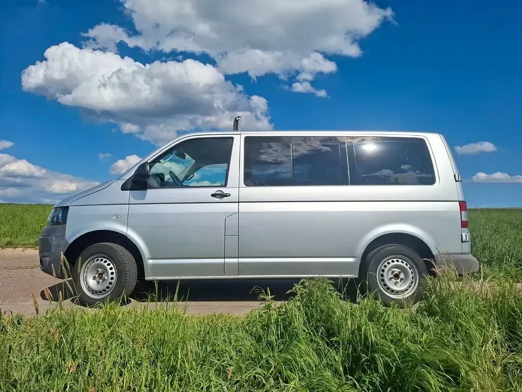 Używany VW T5 140 KM (102 kW) 2011 Szary Van