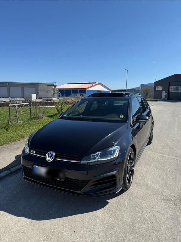 Schwarz Gebraucht 2018 VW Golf VII GTD Kombi | 14.499 € (Fairer Preis) - Bild 1/4