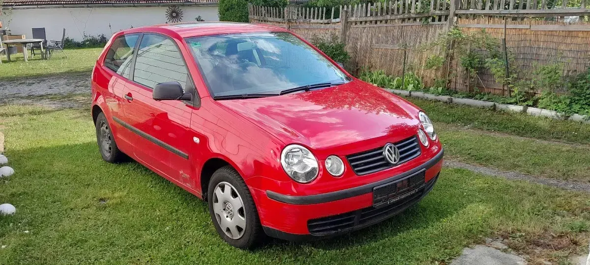 Gebraucht VW Polo 64 PS (47 kW) 2002 Rot Limousine