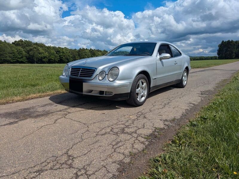 Silber Gebraucht 2000 Mercedes CLK200 Avantgarde Coupé | 2.250 € (Fairer Preis) - Bild 1/4