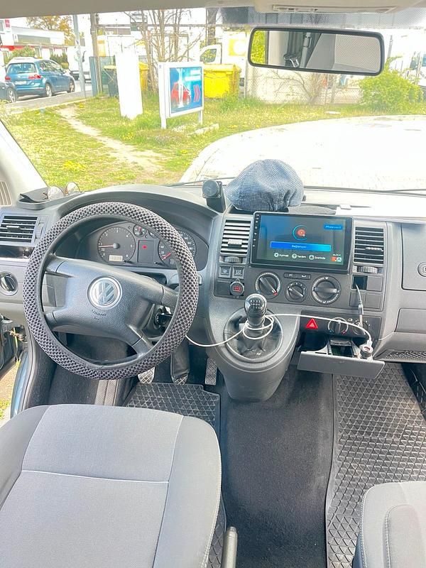 Gebraucht VW T5 131 PS (96 kW) 2006 Silber Van
