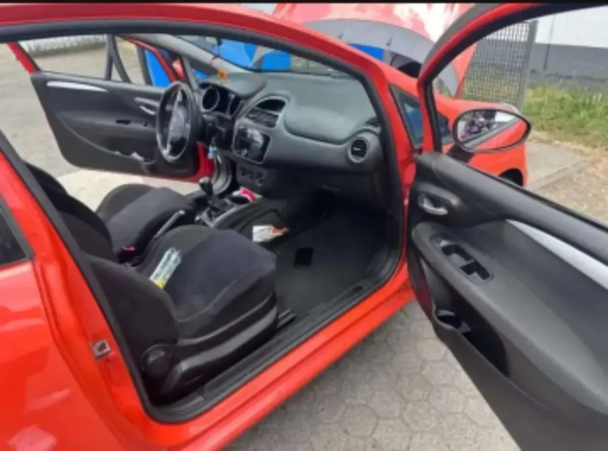 Gebraucht Fiat Punto Evo 75 PS (55 kW) 2014 Kleinwagen