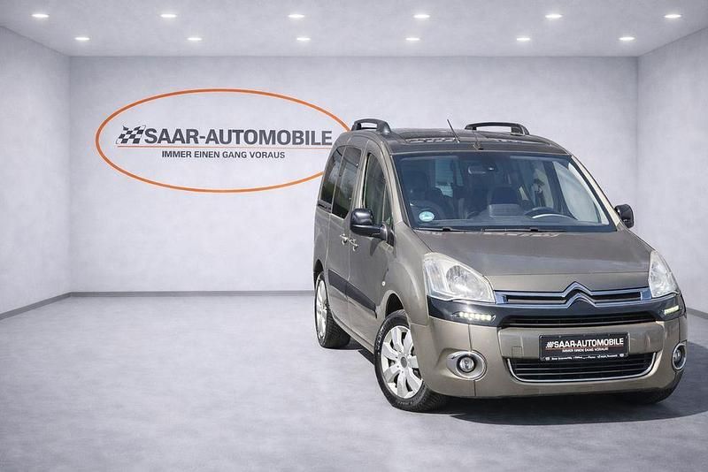 Gebraucht Citroën Berlingo Exclusive 120 PS (88 kW) 2014 Braun Van / Kleinbus