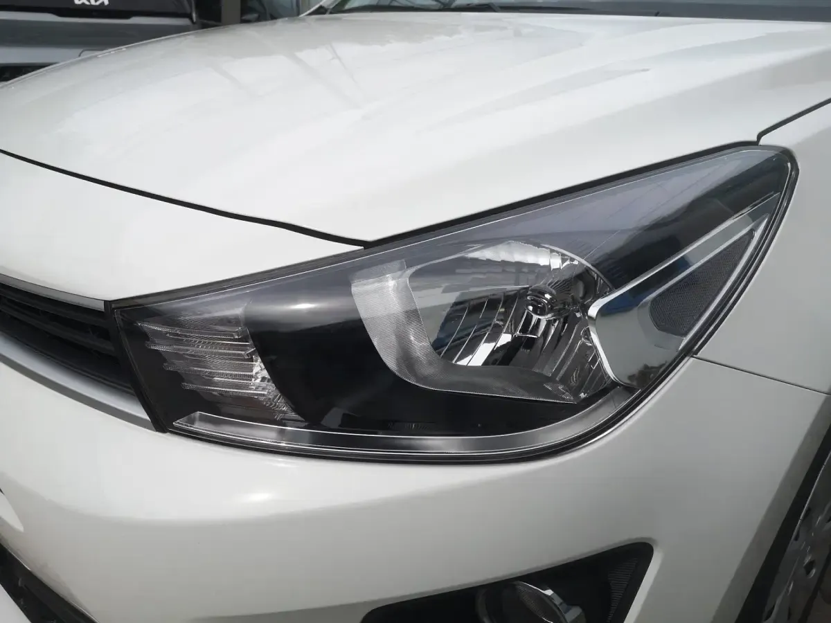 Gebraucht Kia Rio Edition 7 83 PS (61 kW) 2023 Weiß Kleinwagen