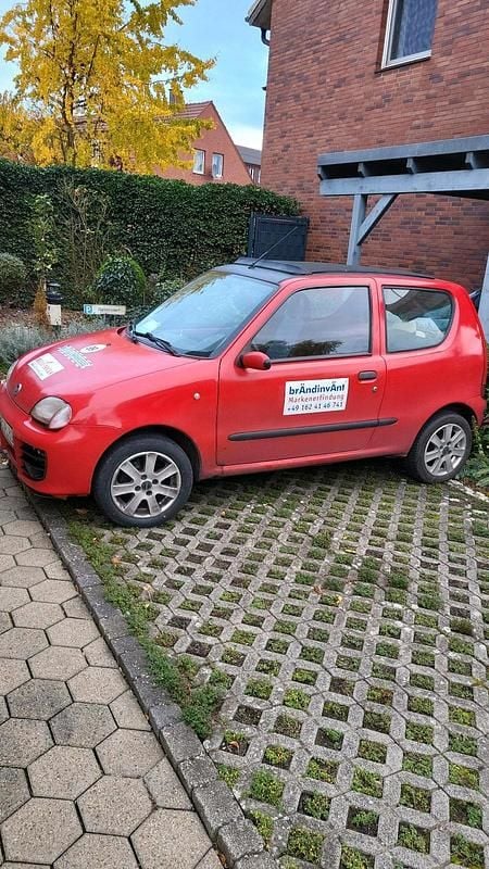Rot Gebraucht 2003 Fiat Seicento Kleinwagen | 650 € (Guter Preis) - Bild 1/4
