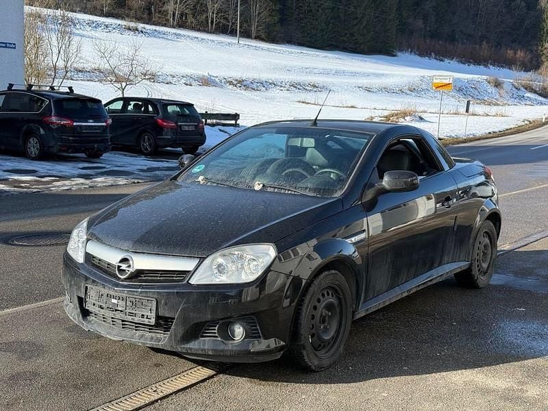 Schwarz Gebraucht 2009 Opel Tigra Cabrio | 1.250 € (Superpreis) - Bild 1/4