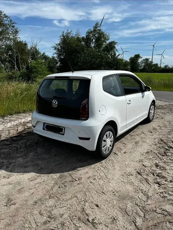 Gebraucht VW up! 65 PS (47 kW) 2021 Weiß Kleinwagen