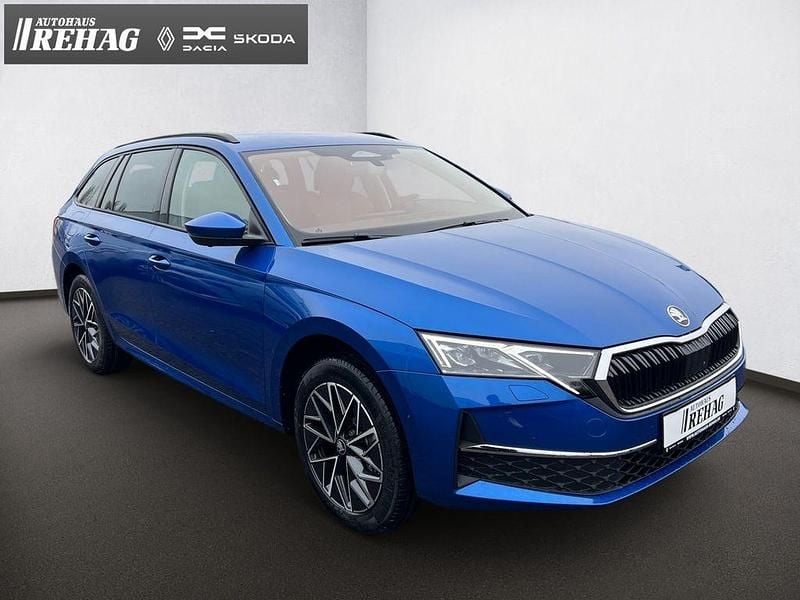Neu Skoda Octavia 116 PS (85 kW) 2025 Blau Kombi