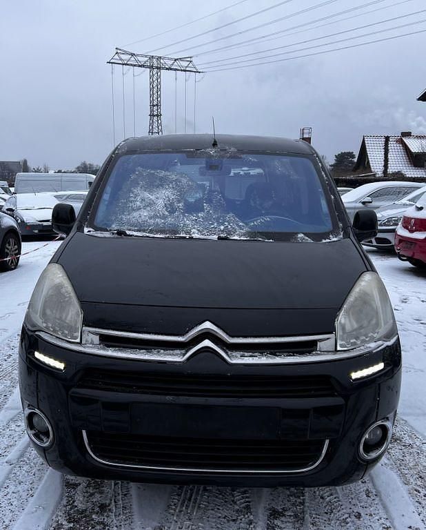 Gebraucht Citroën Berlingo SELECTION 120 PS (88 kW) 2015 Schwarz Van / Kleinbus