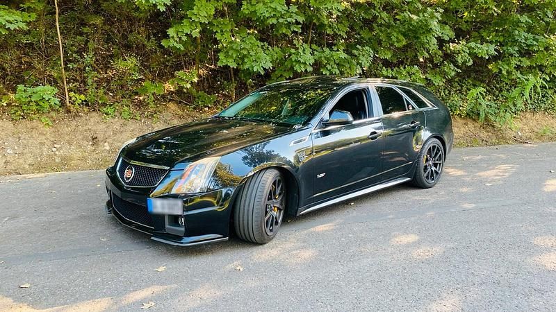 Gebraucht Cadillac CTS 564 PS (414 kW) 2011 Schwarz Kombi