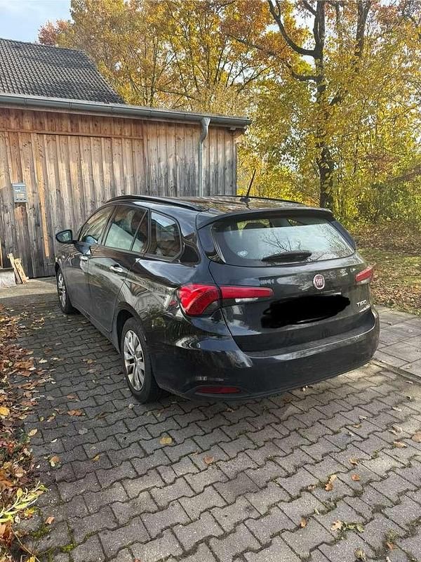 Gebraucht 2016 Fiat Tipo Business Kombi | 6.199 € (Teuer) - Bild 1/4