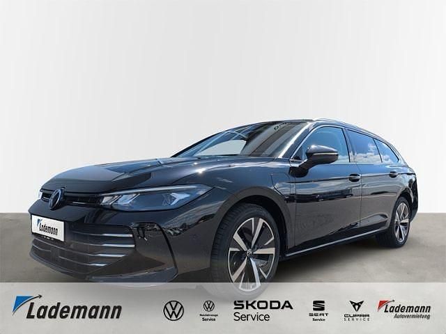 Grenadillschwarz metallic Gebraucht 2024 VW Passat Business Kombi | 40.989 € (Superpreis) - Bild 1/4