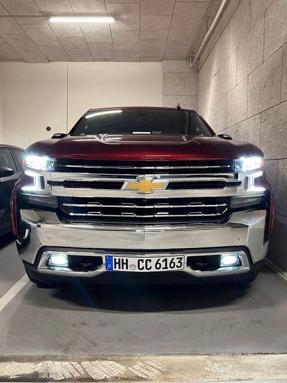 Gebraucht Chevrolet Silverado LTZ 426 PS (313 kW) 2021 Rot SUV