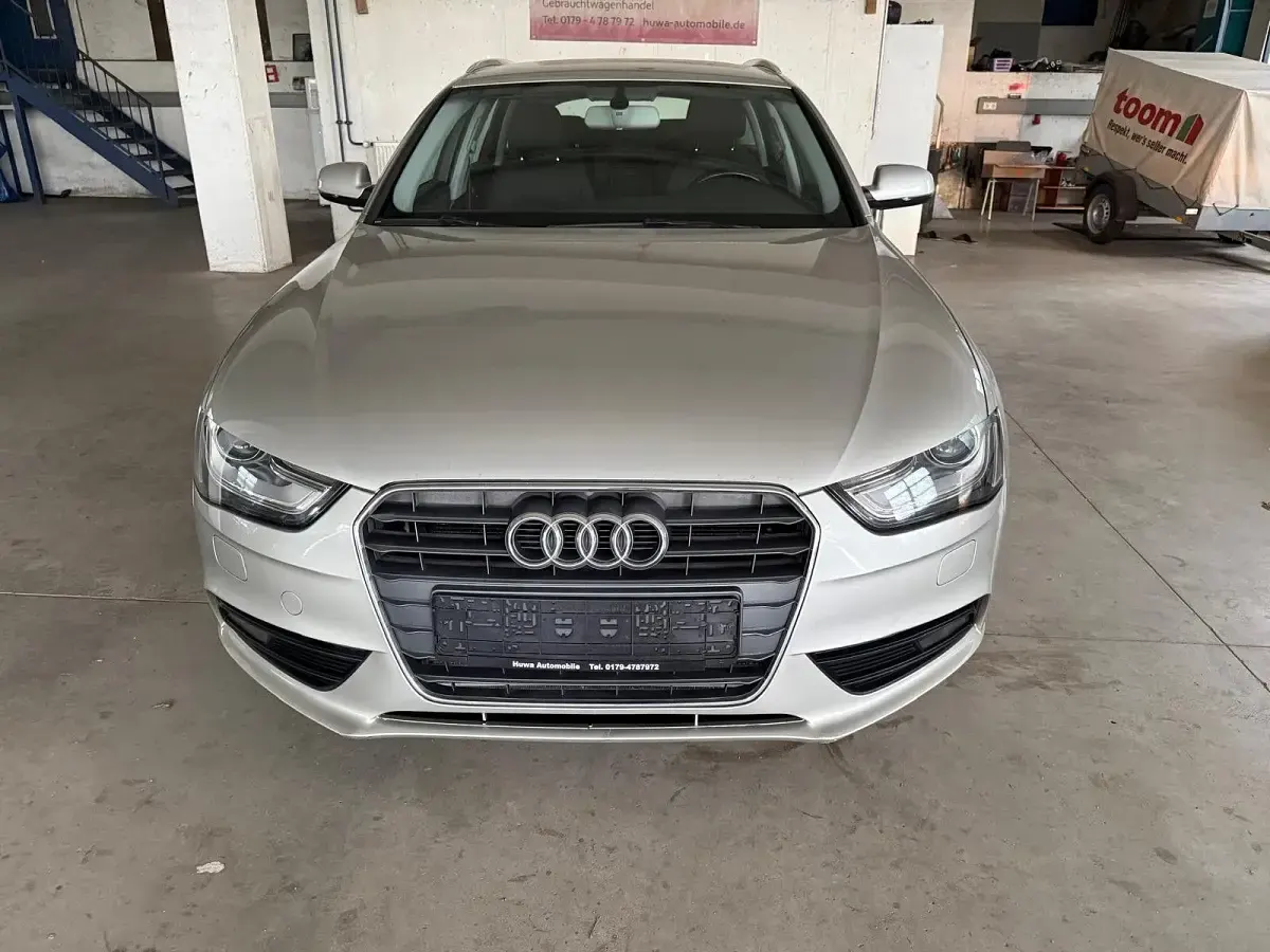 Gebraucht Audi A4 Attraction 143 PS (105 kW) 2013 Silber Kombi