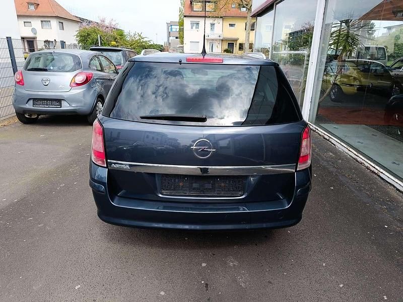 Usata Opel Astra Innovation 116 CV (85 kW) 2010 Opel metro perl Station wagon