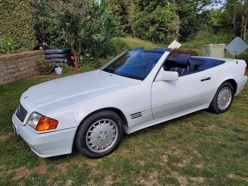 Weiß Gebraucht 1993 Mercedes SL300 Cabrio | 19.000 € - Bild 1/4
