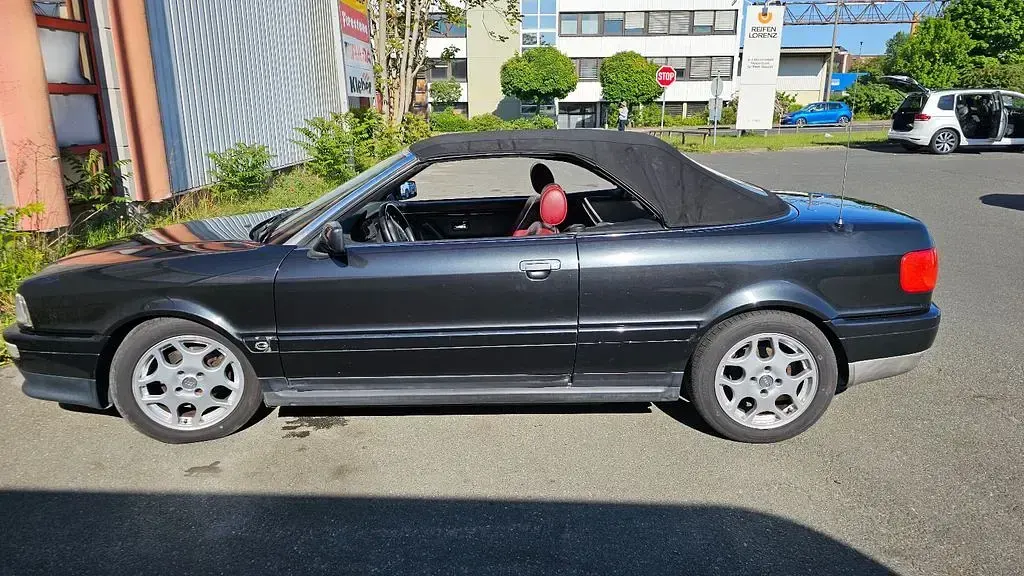 Gebraucht Audi Cabriolet 116 PS (85 kW) 1996 Schwarz Cabrio