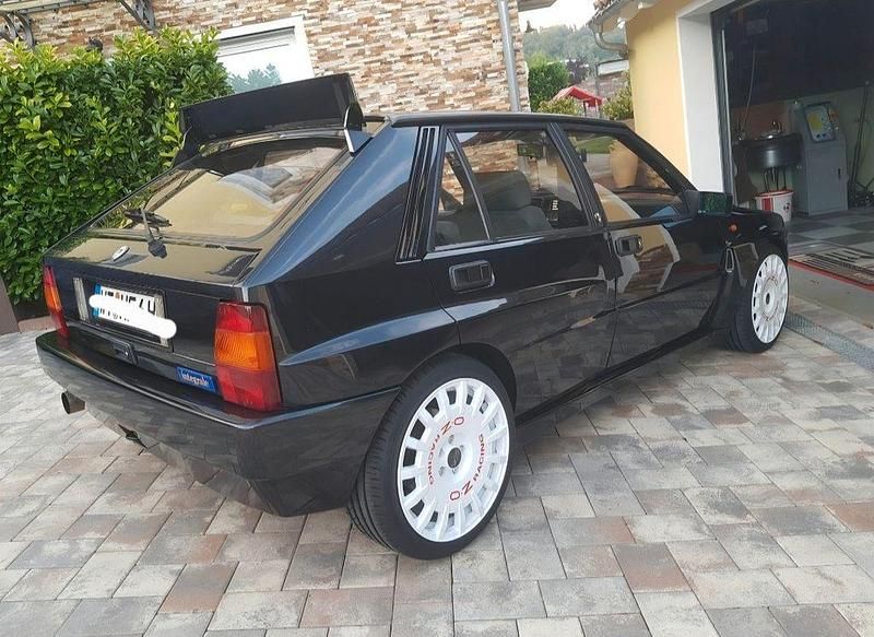 Gebraucht Lancia Delta 279 PS (205 kW) 1992 Schwarz Kleinwagen
