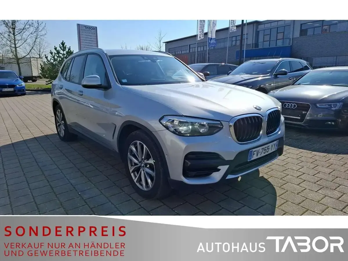 Używany BMW X3 Advantage 190 KM (139 kW) 2020 Srebrny SUV