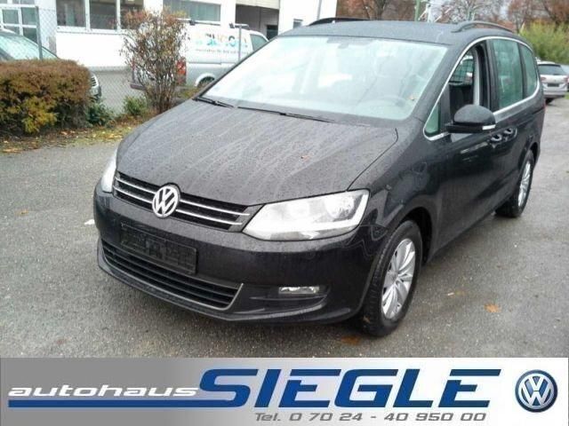 Schwarz metallic Gebraucht 2013 VW Sharan Comfortline Van / Kleinbus | 18.940 € (Teuer) - Bild 1/4