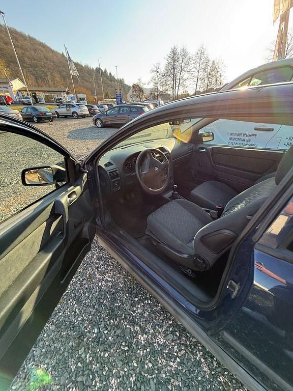 Gebraucht Opel Astra Comfort 75 PS (55 kW) 2002 Blau Coupé