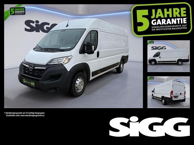 Eis weiß Gebraucht 2023 Opel Movano Van / Kleinbus | 22.480 € (Fairer Preis) - Bild 1/4