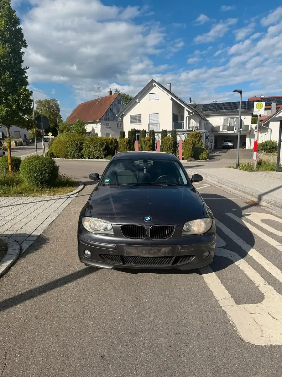Gebraucht BMW 118 122 PS (89 kW) 2006 Braun Kleinwagen