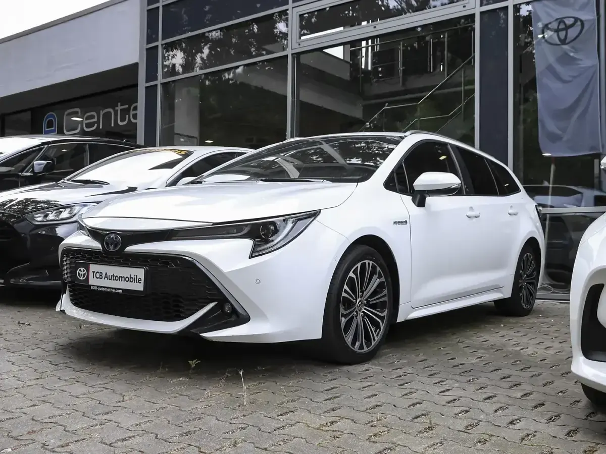 Gebraucht Toyota Corolla Team 122 PS (89 kW) 2021 Kombi