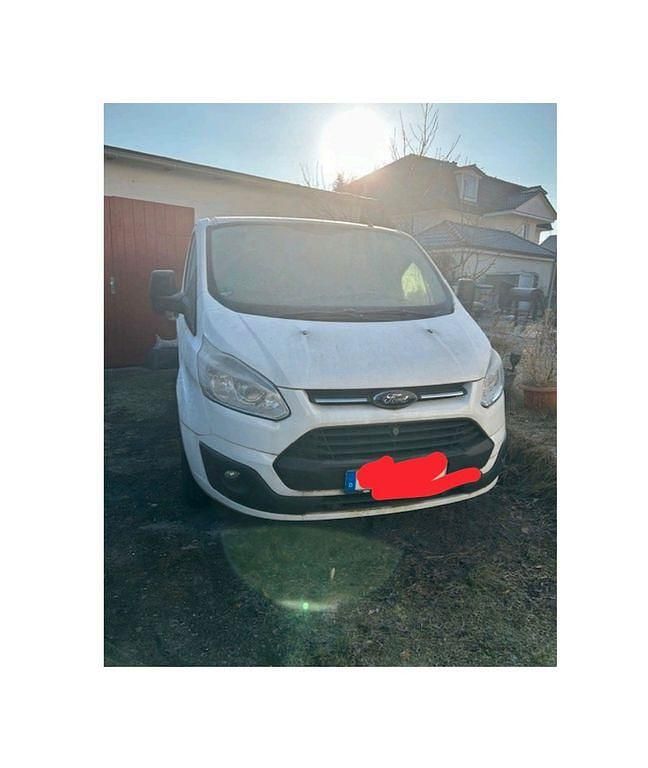 Weiß Gebraucht 2015 Ford Transit Custom Limousine | 8.500 € (Superpreis) - Bild 1/4