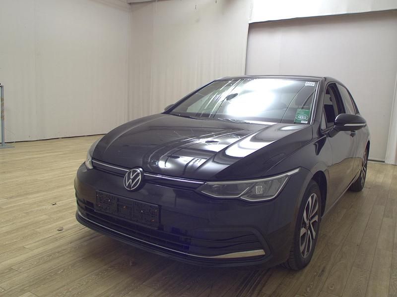 Gebraucht VW Golf VIII Active 150 PS (110 kW) 2022 Schwarz Limousine