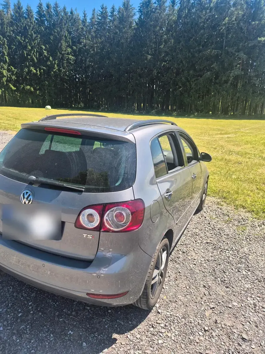 Gebraucht VW Golf Plus Cross 122 PS (89 kW) 2013 Grau Kombi