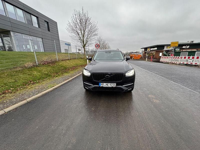 Schwarz Gebraucht 2017 Volvo XC90 Inscription SUV | 22.900 € - Bild 1/4
