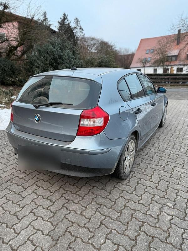 Gebraucht BMW 116 116 PS (85 kW) 2005 Blau Kleinwagen