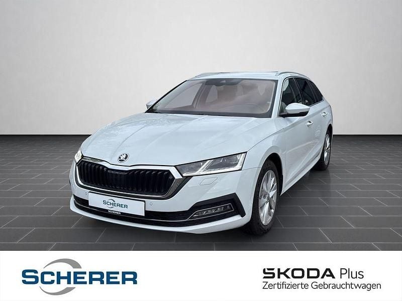 Moonweiß perleffekt Gebraucht 2023 Skoda Octavia Style Kombi | 21.800 € (Superpreis) - Bild 1/4