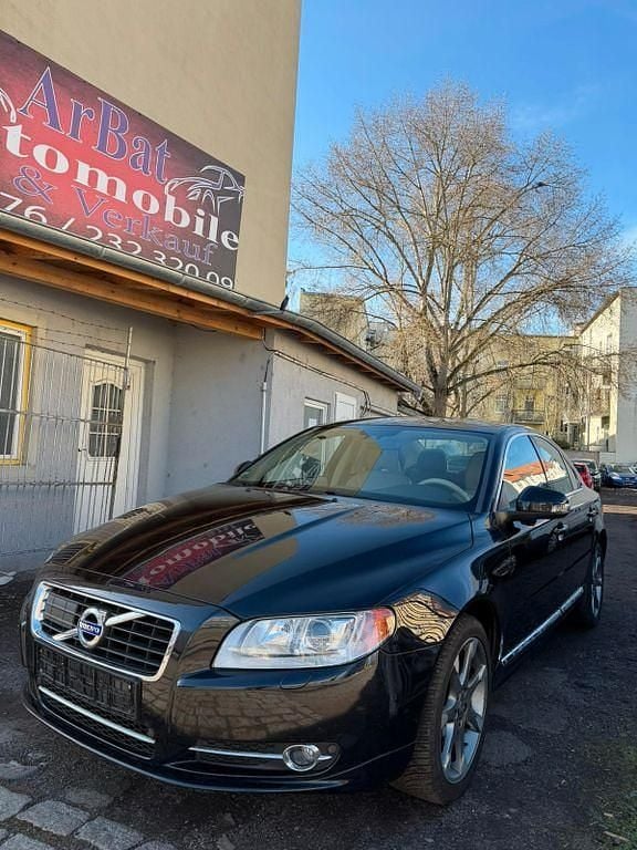 Gebraucht Volvo S80 Executive 243 PS (178 kW) 2010 Schwarz Limousine