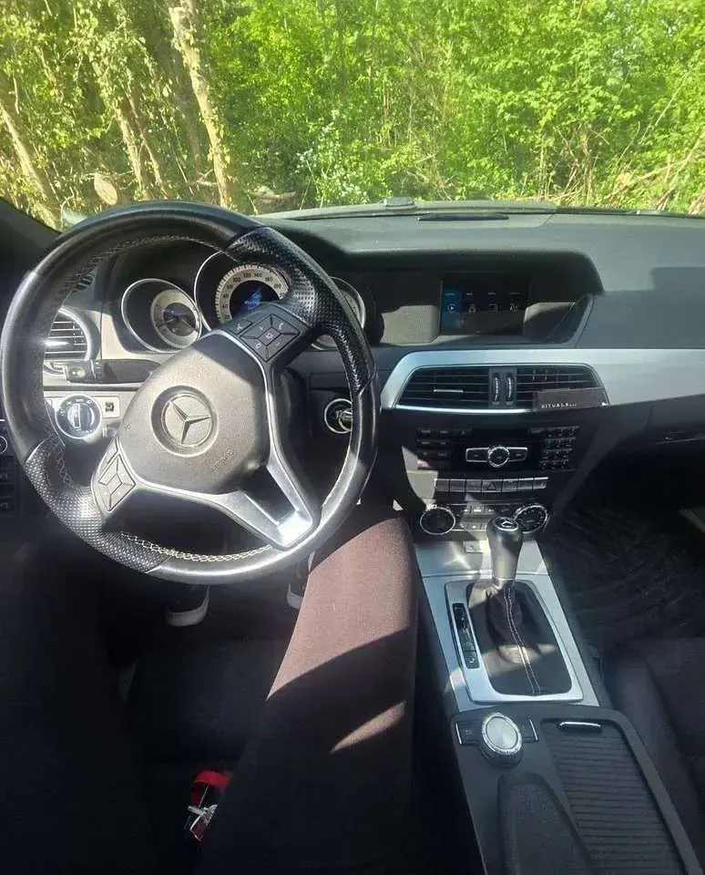 Gebraucht Mercedes 250 204 PS (150 kW) 2013 Schwarz Limousine