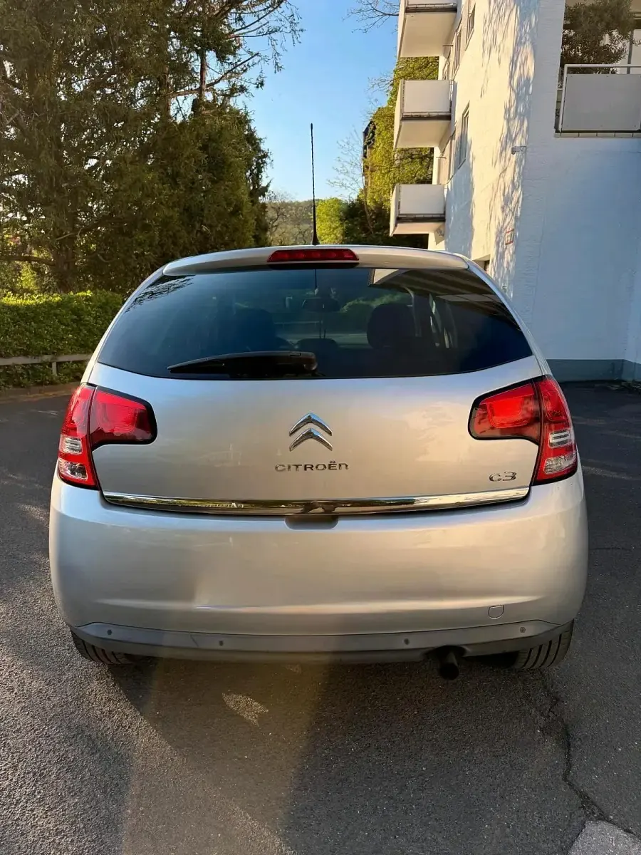 Used Citroën C3 95 HP (69 kW) 2012 Silver Hatchback