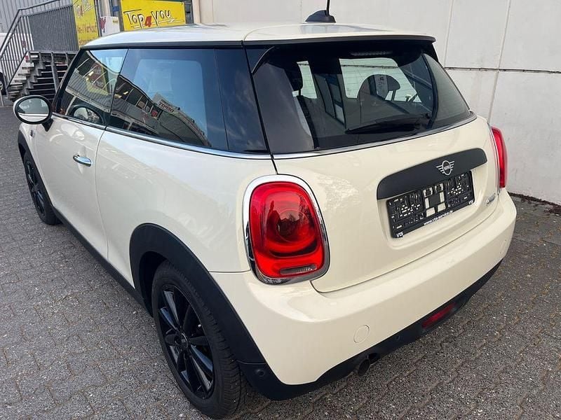 Gebraucht Mini ONE 102 PS (75 kW) 2020 Weiß Kleinwagen