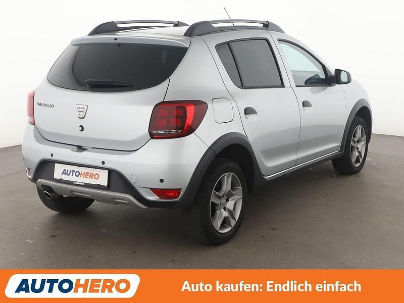 Gebraucht Dacia Sandero Prestige 90 PS (66 kW) 2021 Grau Limousine
