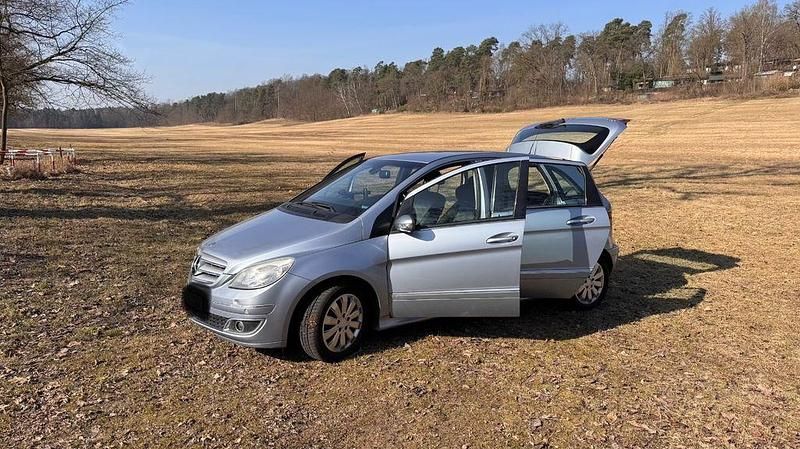 Gebraucht Mercedes B170 116 PS (85 kW) 2007 Blau Van / Kleinbus
