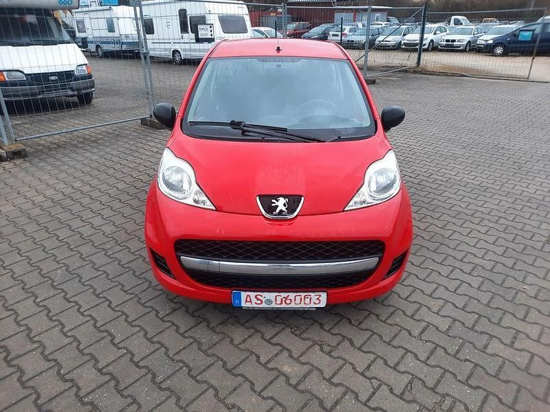 Rot Gebraucht 2009 Peugeot 107 Filou Kleinwagen | 1.500 € (Fairer Preis) - Bild 1/4